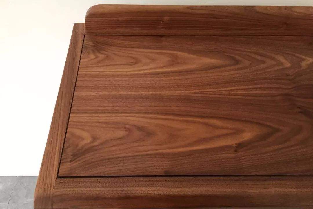 家具行业黑马新中式家具这4种木材为其添加不一样的美感